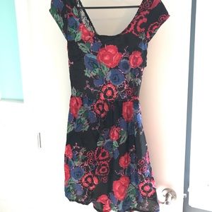Floral dress with lace back